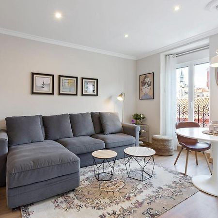 Elegant 1 Bedroom Apartment In The Heart Of Centro Мадрид Екстериор снимка