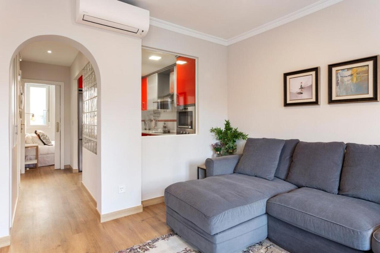 Elegant 1 Bedroom Apartment In The Heart Of Centro Мадрид Екстериор снимка