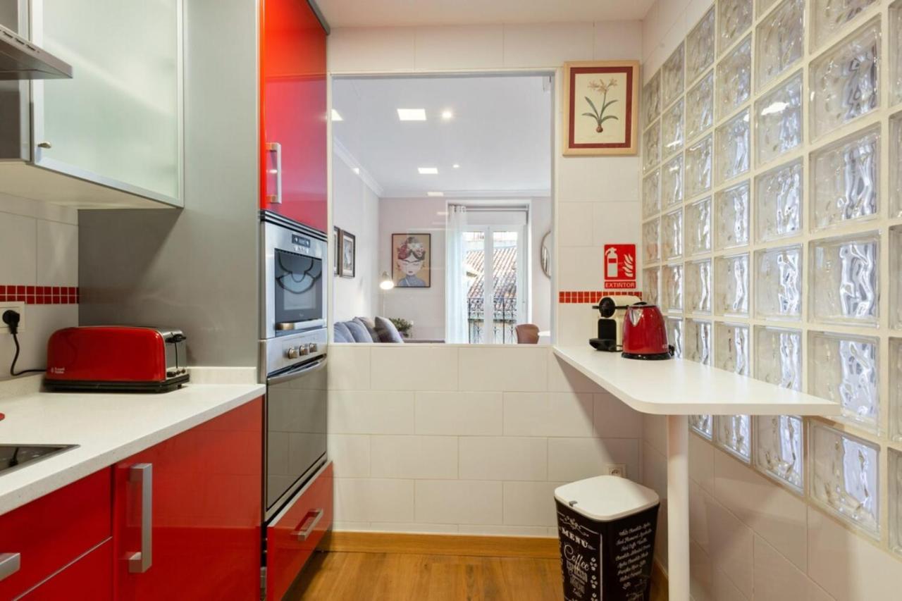 Elegant 1 Bedroom Apartment In The Heart Of Centro Мадрид Екстериор снимка