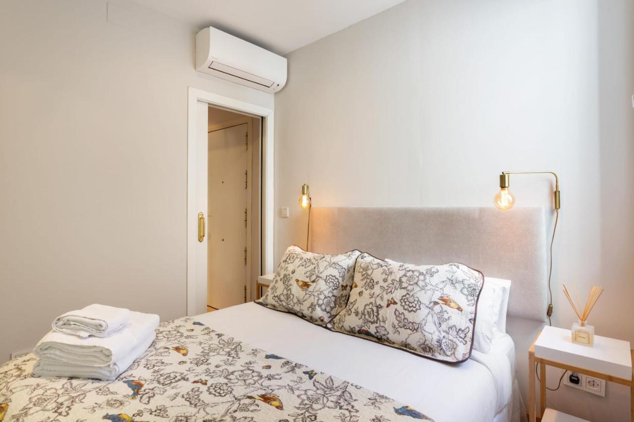 Elegant 1 Bedroom Apartment In The Heart Of Centro Мадрид Екстериор снимка