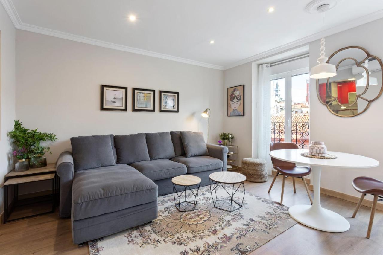 Elegant 1 Bedroom Apartment In The Heart Of Centro Мадрид Екстериор снимка